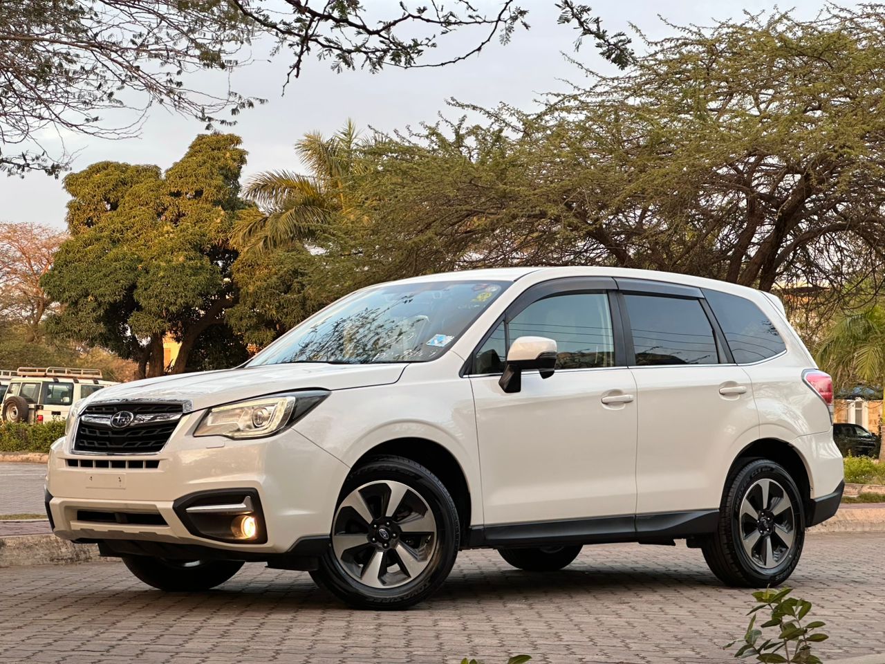 SUBARU FORESTER thumbnail 2